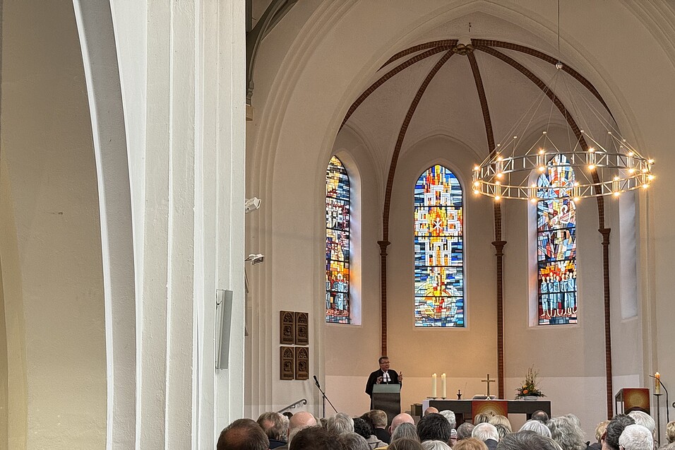 Verabschiedung Propst Drope Christuskirche in voller Christuskirche